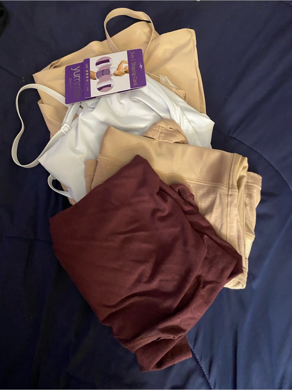 Yummie set of 4 shaping camisoles White, 2 Beige, Burgundy